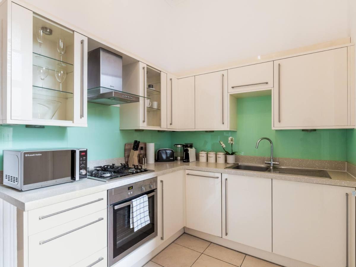 Westbourne Residence London Bagian luar foto