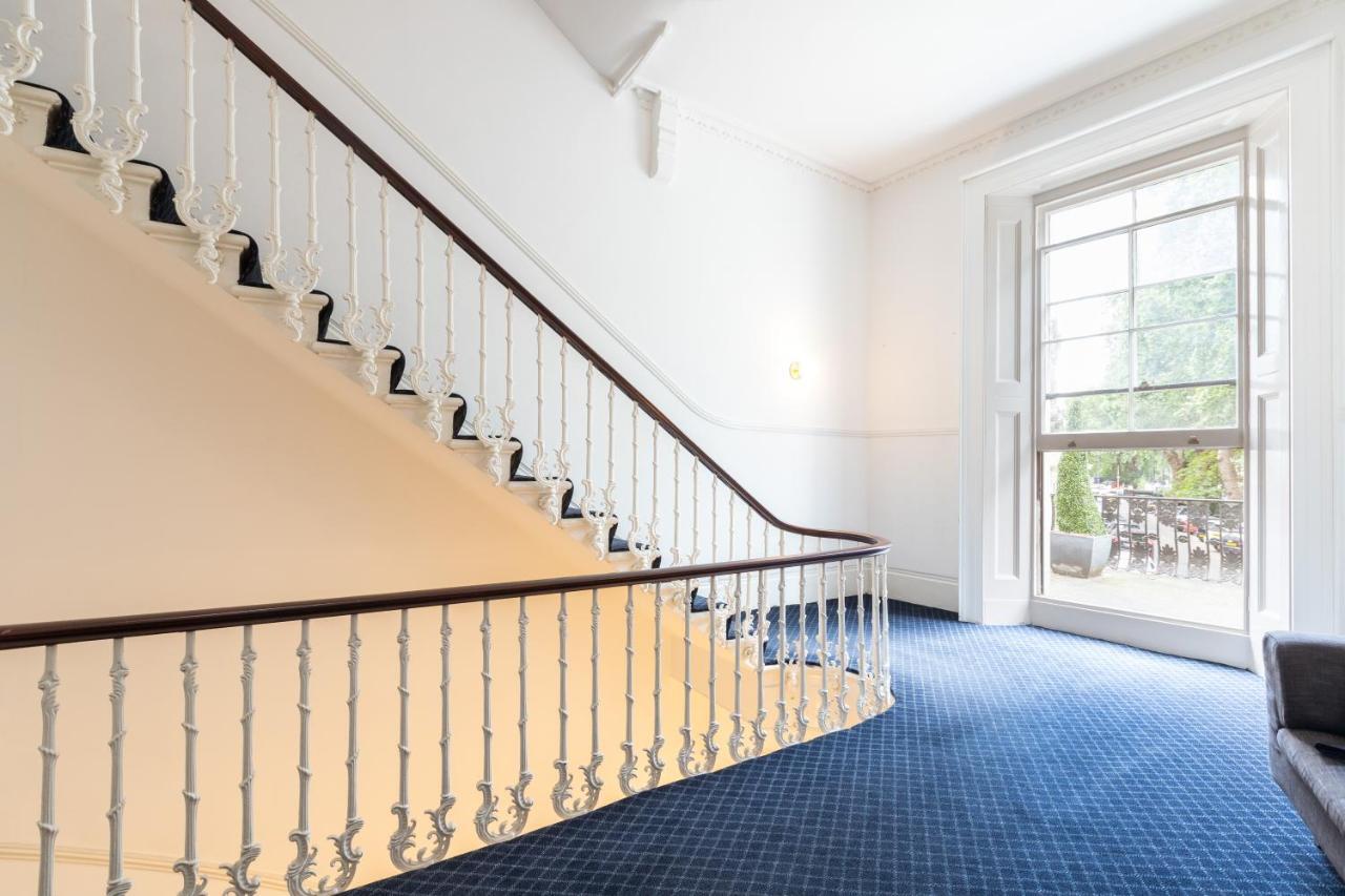 Westbourne Residence London Bagian luar foto