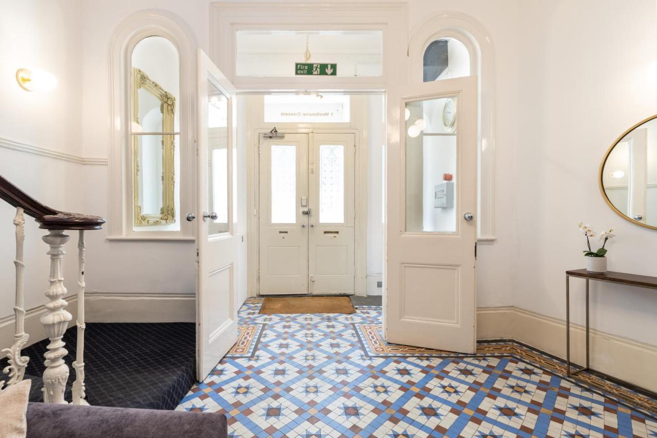 Westbourne Residence London Bagian luar foto